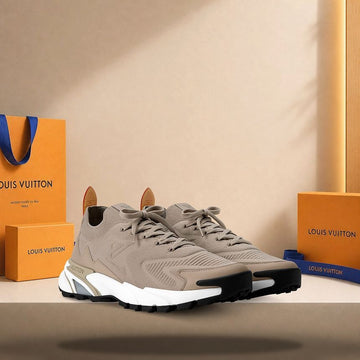 LOUIS VUITTON Runner Tactic Sneakers Beige 158173514 [P]