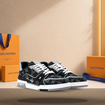 LOUIS VUITTON トレーナースニーカー ブラック 158173519 [P]