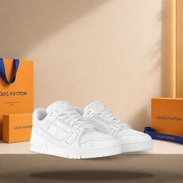 LOUIS VUITTON トレーナースニーカー ホワイト 158173530 [P]