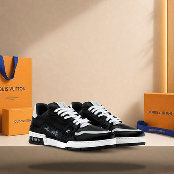 LOUIS VUITTON トレーナースニーカー ブラック 158173600 [P]