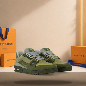 LOUIS VUITTON Trainer Sneakers Grün 158173621 [P]
