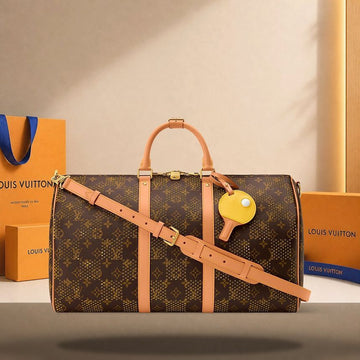 LOUIS VUITTON Keepall Bandouliere 50 mit gestanztem Detail 158185291 [P]