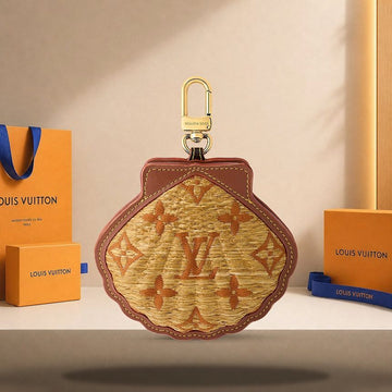 Louis Vuitton Shell Rafia Bag Charm Beige M03932 158188523 [P]