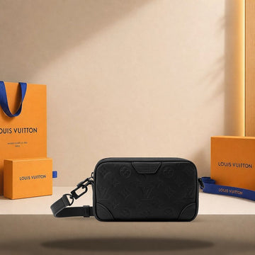 Louis Vuitton Trocadero Wearable Wallet Black M26737 158188805 [P]