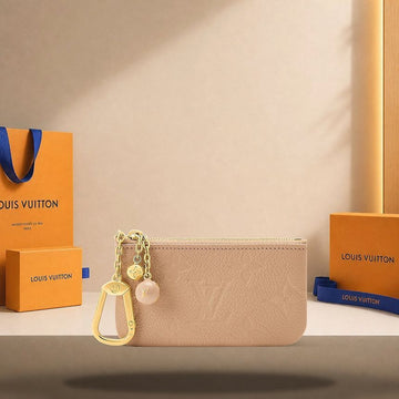 Louis Vuitton Key Pouch M28993 158188985 [P]