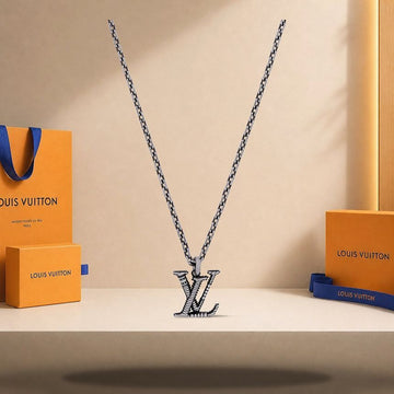 LOUIS VUITTON Whisper-Anhänger Länge: 57cm M03649 158189878 [P]