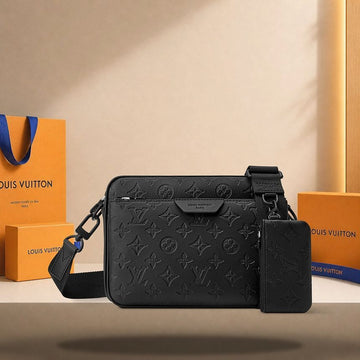Louis Vuitton Trio Messenger Black M26713 158190745 [P]