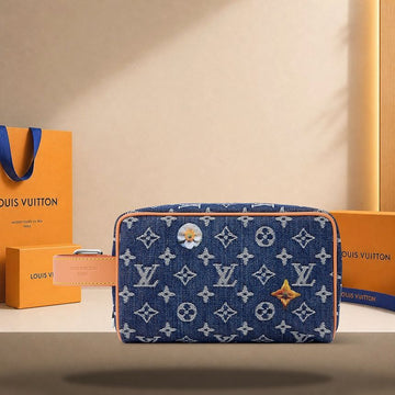 Louis Vuitton Locker Dopp Kit Blue M28363 158190780 [P]