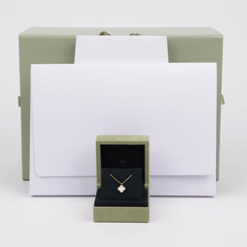 Van Cleef & Arpels Alhambra Pendant Necklace Yellow Gold Mother of Pearl 157897138 [P]