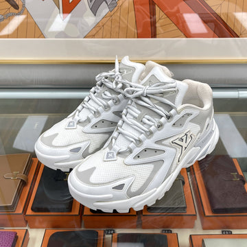 LOUIS VUITTON ランナー タティック スニーカー ホワイト/グレー 1ABEQ3 158197618 [P]