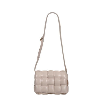 BOTTEGA VENETA イントレチャート パデッド レザー ショルダー クロスバッグ カセットバッグ メロン ウォッシュド 158279922 [P]
