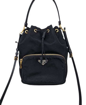 PRADA Nylon Dreieckslogo Bucket Crossbody Bag 158299847 [P]