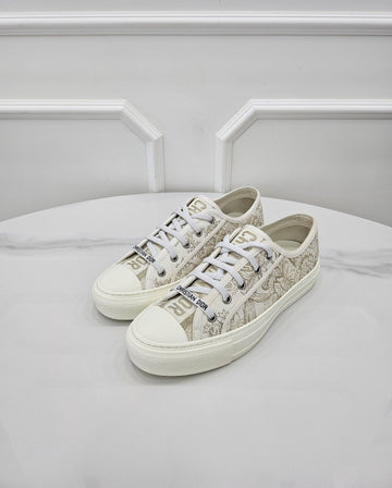 Dior Garden Embroidered Sneakers 39.5 KCK211JHL 142139944 [P]