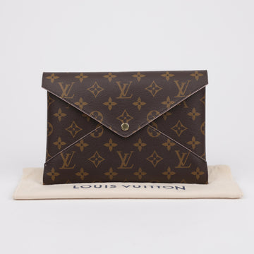 LOUIS VUITTON Kirie Mini Monogram Canvas Pouch 157896974 [P]