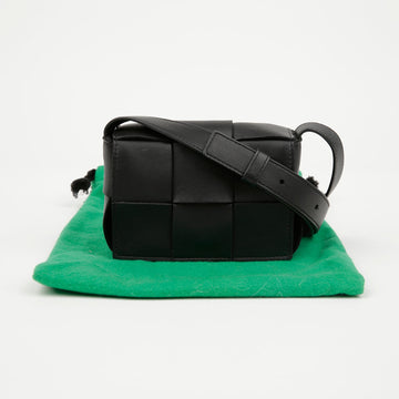 BOTTEGA VENETA カセットミニクロスバッグ ブラック 157911342 [P]