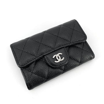 CHANEL クラシックキャビアフラップカードホルダー 158318291 [P]