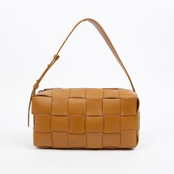 Bottega Veneta Brick Cassette Shoulder Bag 158196199 [P]