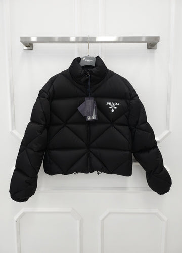 Prada Re-Nylon Gabardine Crop Padding 36 158335191 [P]