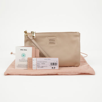 MIU MIU ロゴストラップクラッチ 158155619 [P]