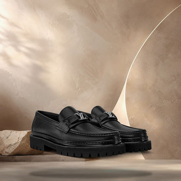 Louis Vuitton Major Loafer Black 158370584 [P]