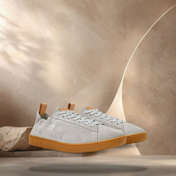 LOUIS VUITTON Weiche Sneakers Grau 158372379 [P]