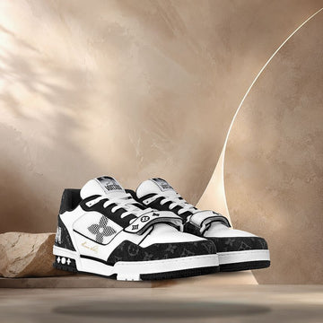 LOUIS VUITTON LV Trainer Sneakers Schwarz 158372447 [P]