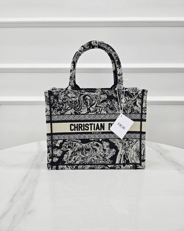 DIOR Buchtrage Small Taffetas von Jouy M1265ZRGO 158404983 [P]