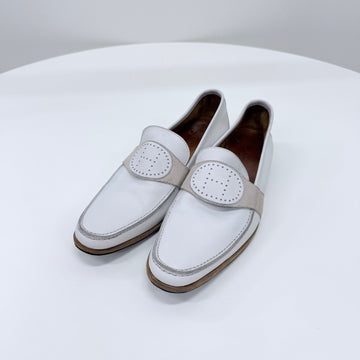 HERMES レザー ローファー ホワイト 158435925 [P]