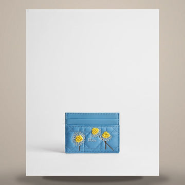 DIOR Kardengeldbörse Riviera Jardin Frisia Blau Cannage Lammleder & Daisy Stickerei 158470395 [P]
