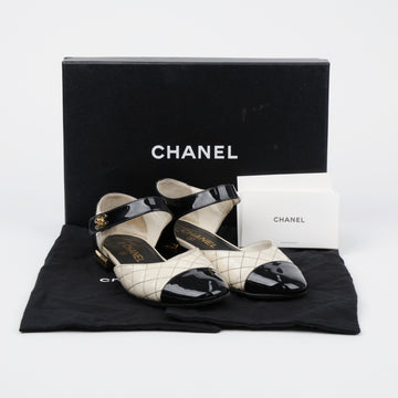 CHANEL ツートンレザー メリージェーン フラットシューズ 158335139 [P]