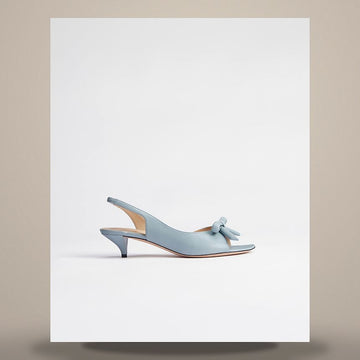 LOUIS VUITTON Schleifenabsatz-Slingback-Sandalen aus Lammleder in Blau-Ciel 158482120 [P]
