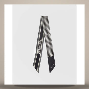 Dior 30 Montaigne Scarf Black & White Silk Twill 15MON106I601_C089 158482570 [P]