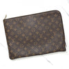 LOUIS VUITTON Monogram Clutch Bag 158498962 [P]