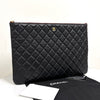 CHANEL キャビア クラシック ゴールド CC ロゴ クラッチバッグ ブラック 158501003 [P]