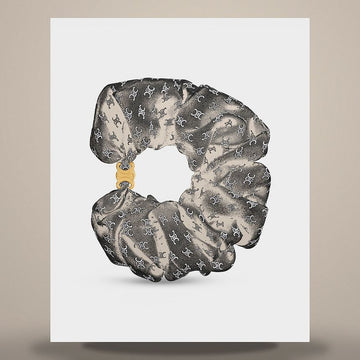 Louis Vuitton Mini Triomphe Scrunchie - Silk & Gold Finish Brass Black/Ivory B10803F99.GKC4 158505482 [P]