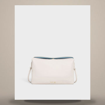 CELINE トリオフラップ - ソフトラムスキン ライス 10P862O86.01RC 158505695 [P]