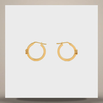 CELINE Triomphe Ohrringe - Emaille & goldfarbiges Messing Hellblau/Gold 461NK6BRE.GAY7 158505777 [P]