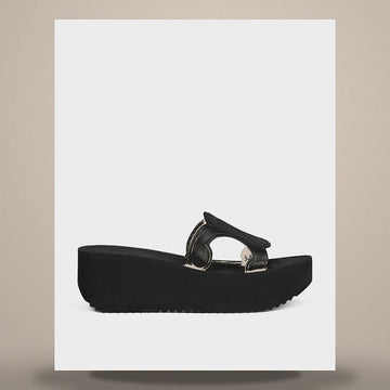 CELINE Sunny Wedge Mule - Vegetable Tanning Calfskin Schwarz 368295348C.38NO 158505985 [P]