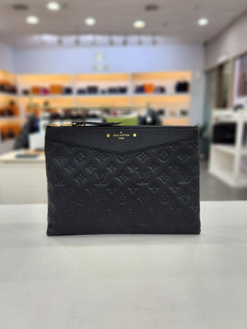 Louis Vuitton Monogram Daily Pouch Clutch M62937 158538871 [P]