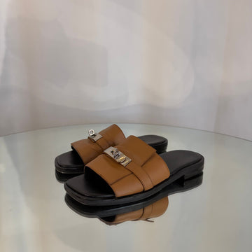 Hermes Gabrielle Kelly Mule Slipper 158554519 [P]