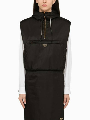 Prada Nylon Hooded Vest 133039115 [P]