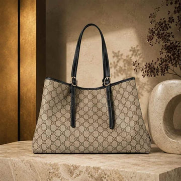 GUCCI GG Emblem Medium Tote Bag 815213 FAD6L 9741 126402781 [P]