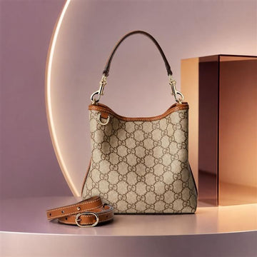 GUCCI GGエンブレムミニバケットバッグ 815118 FAD6L 9758 151213490 [P]