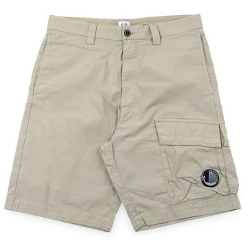 CP COMPANY 男性用レンズワッペンポケットショートパンツ（ベージュ） 20CMBE256A 006439G 610 154384461 [P]