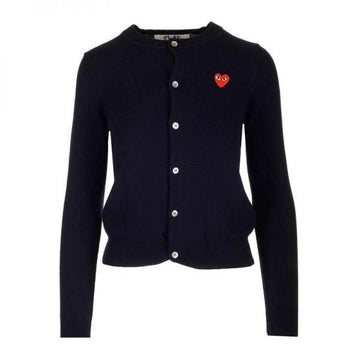COMME DES GARCONS Wollcardigan mit rotem Herzen Patch 26SS 157159343 [P]
