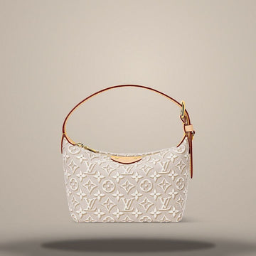 Louis Vuitton Pochette Hills Monogram Embleme Peuplier M29879 158643814 [P]