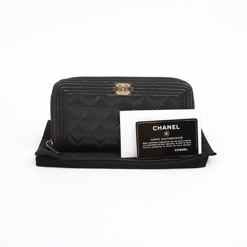 CHANEL Boy Grain Calfskin Caviar Long Zipper Wallet Black Gold Tone 158400398 [P]