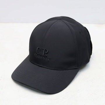 CP Company 26FW Men’s Logo Embroidered Goggle Cap Black RCCMAC748A 110545A 999 158644623 [P]