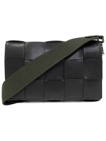 BOTTEGA VENETA イントレチャートパウチストラップカセットバッグ 151054869 [P]