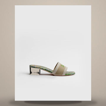 DIOR Dwayne Heel Slide Natural Embroidery Cotton & Multi-Color Lily of the Valley Motif KCO611LLV_S40U 158665781 [P]